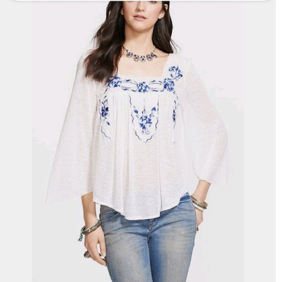Free People Tops - Free People White Boho Blouse Size S
